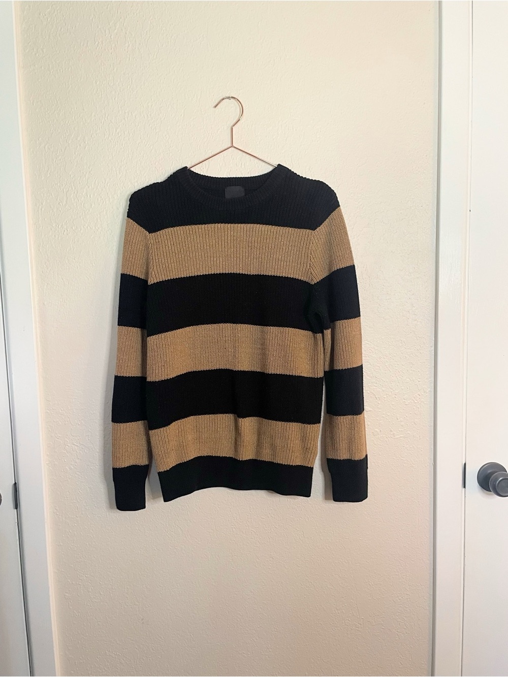 H&M Camel Black Striped Sweater S